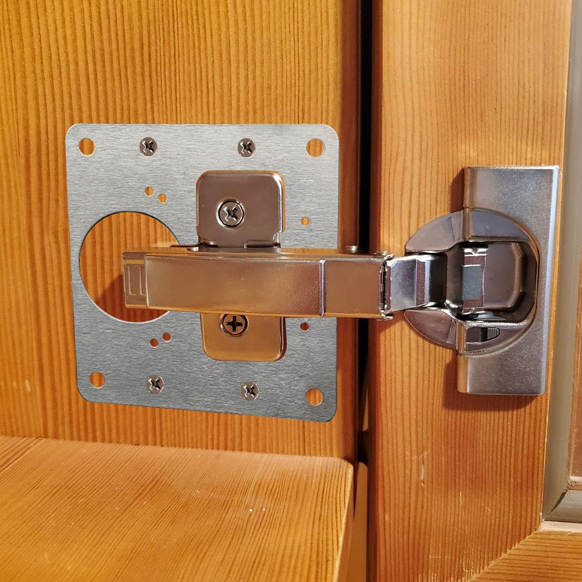 Cabinet Door Hinge Repair Plat - огляд і ціна Cabinet Scraper Set